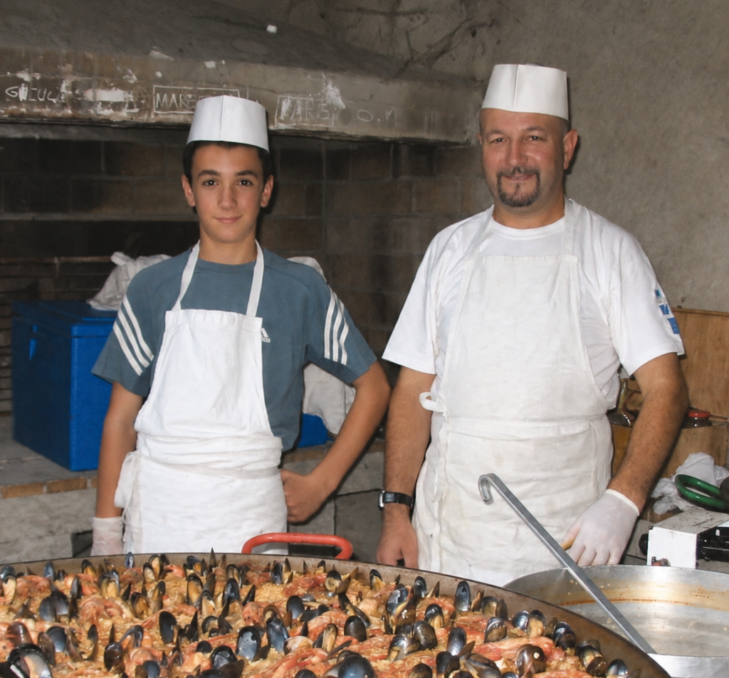 Aurélien Sanchez et son père en cuisine